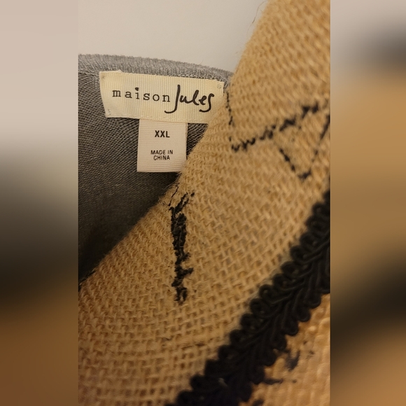 Knit Sweater - Picture 6 of 6